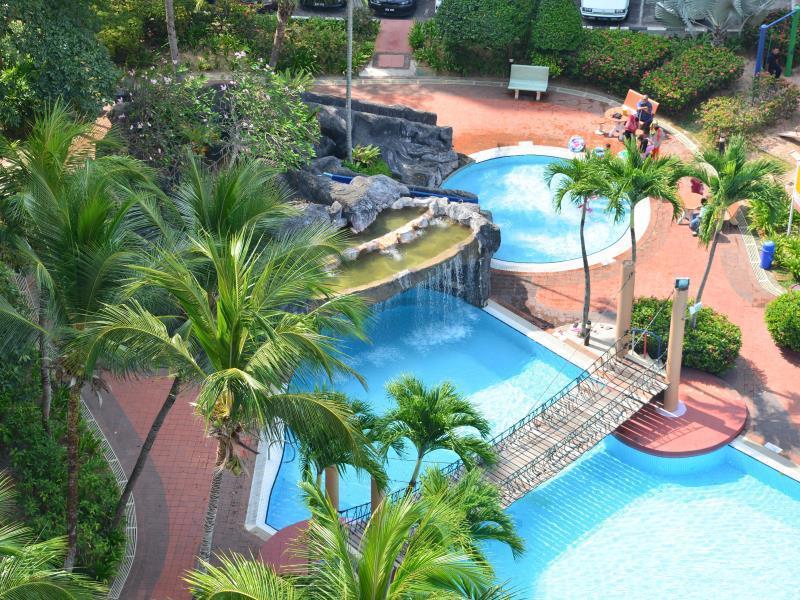 Garden City Service Apartment Melaka Exteriör bild